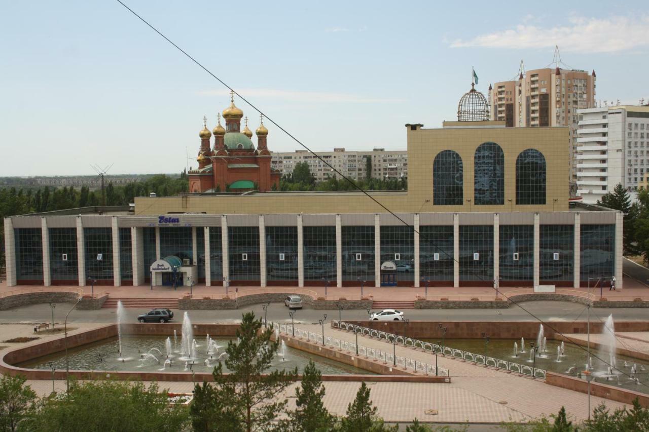 1-Комнатная Квартира На Набережной Pavlodar Dış mekan fotoğraf